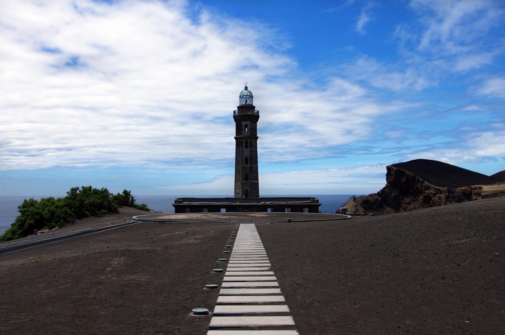 Explore São Miguel: Roteiro de 7 Dias